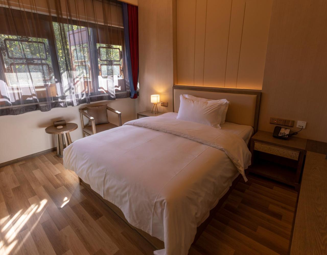 קונמינג The Hump Hostel 驼峰客栈 מראה חיצוני תמונה