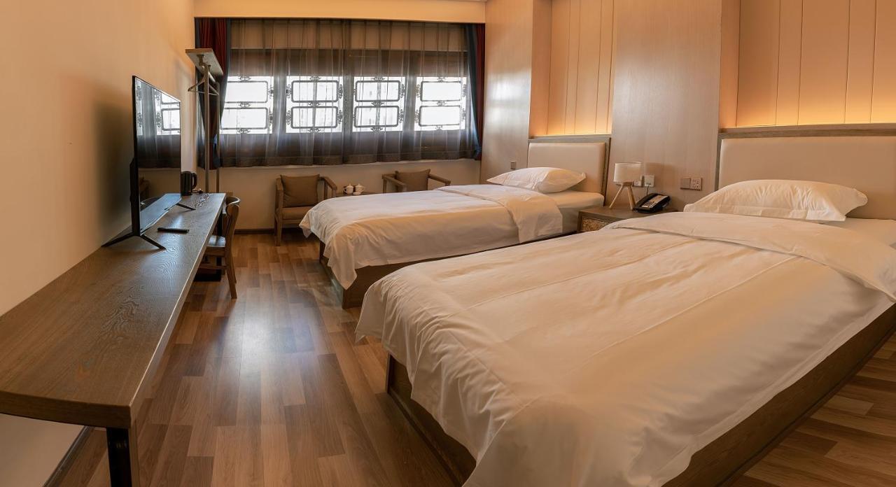 קונמינג The Hump Hostel 驼峰客栈 מראה חיצוני תמונה