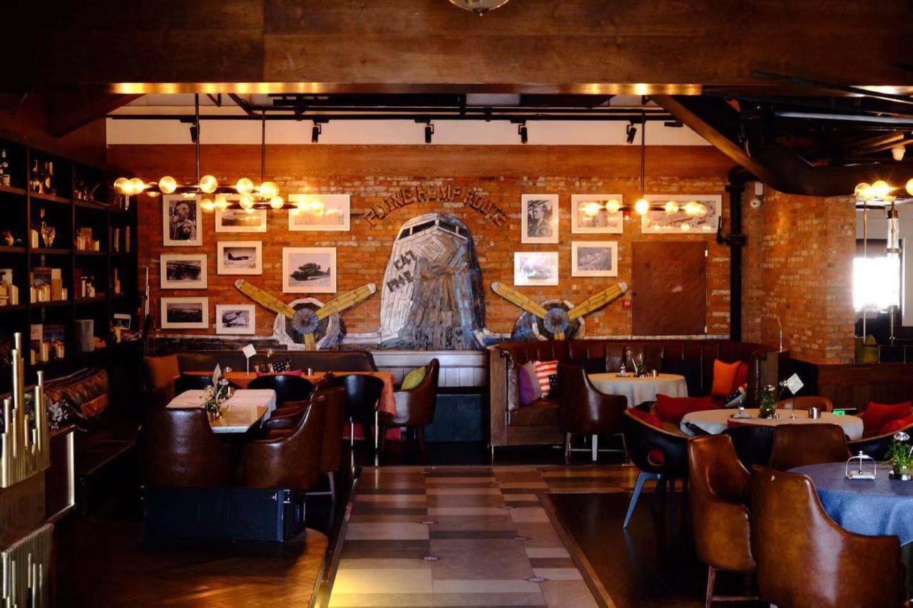 קונמינג The Hump Hostel 驼峰客栈 מראה חיצוני תמונה